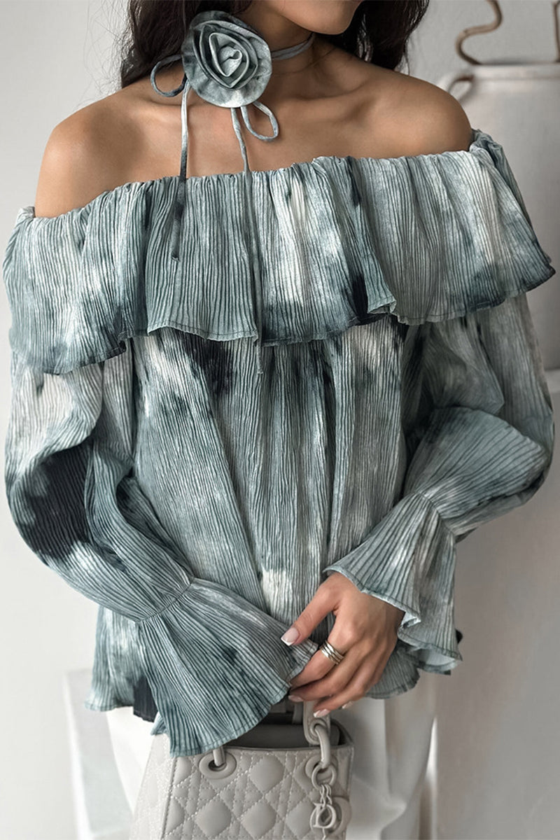 Gracefully Styled Blouse for Any Occasion