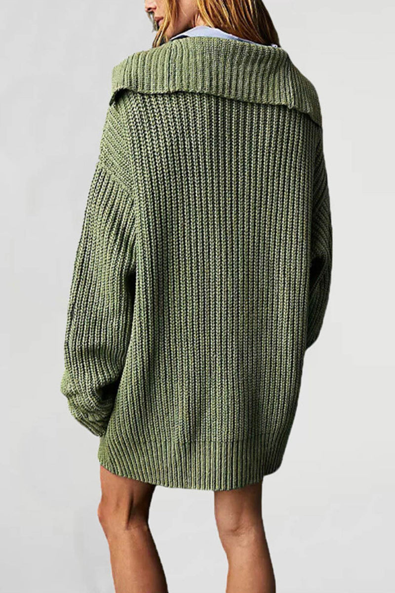 Classic Vintage Cardigan with a Flattering Fit