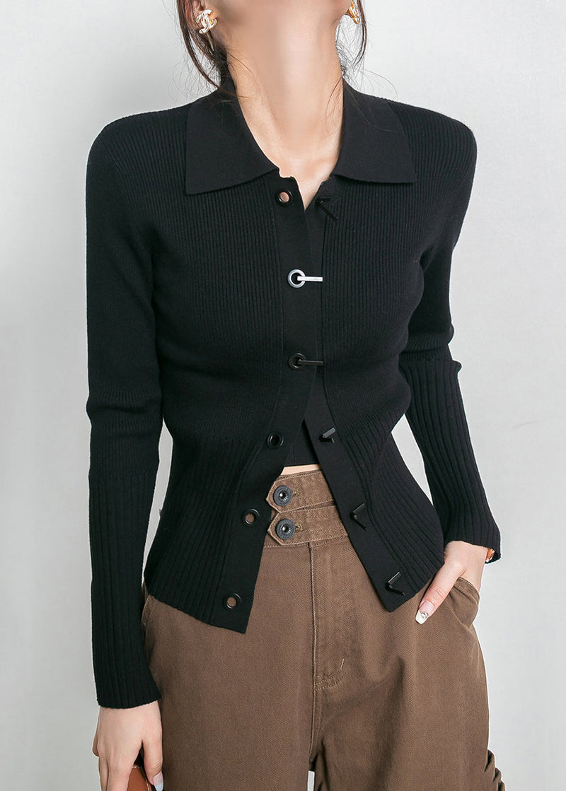 Well Tailored Shirt with a Graceful Silhouette
