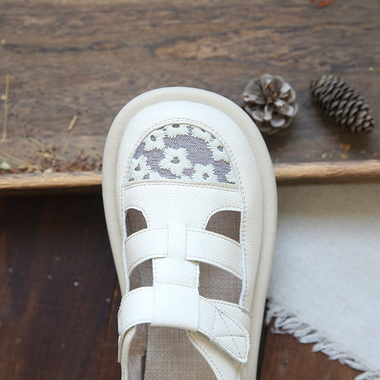 Graceful Orthopedic Sandals for Modern Look