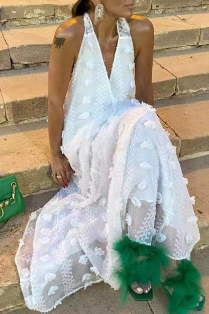 Effortlessly Elegant Dress with a Timeless Design