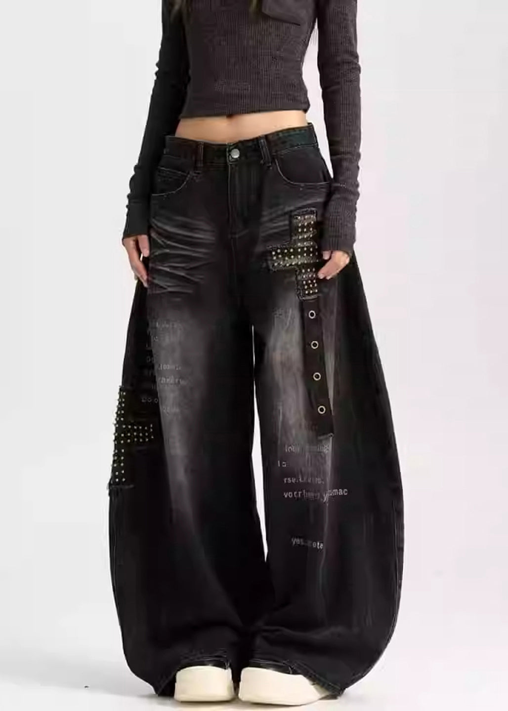 A Vintage Style Pants with Delicate Timeless Details
