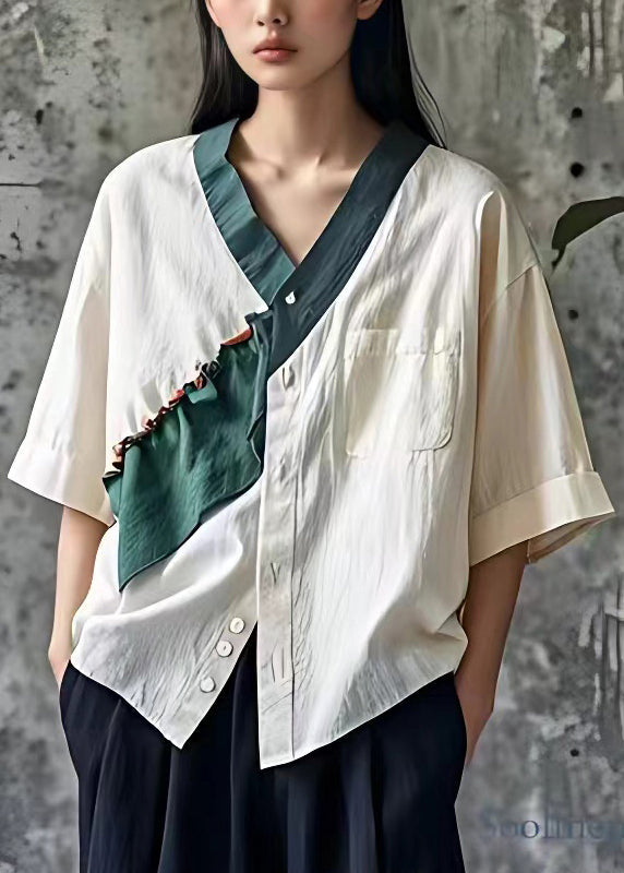 Classic Vintage Shirt with a Flattering Fit