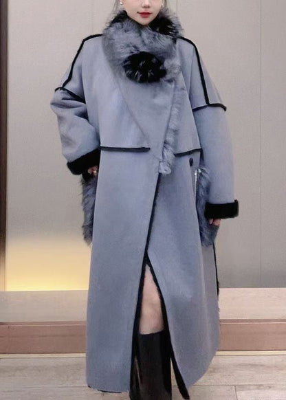 Elegantly Styled Coat for Everyday Wear