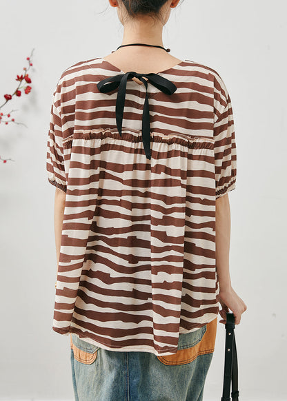 Well Tailored Top with a Graceful Silhouette