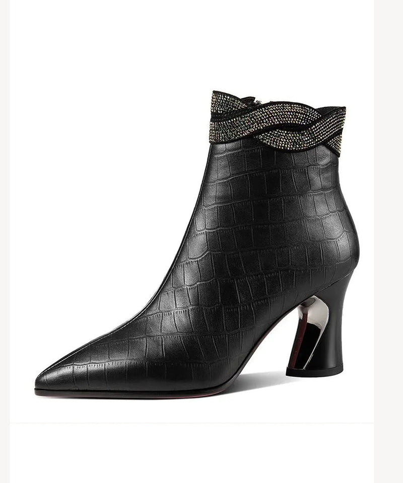 Graceful Orthopedic Boots for Modern Look