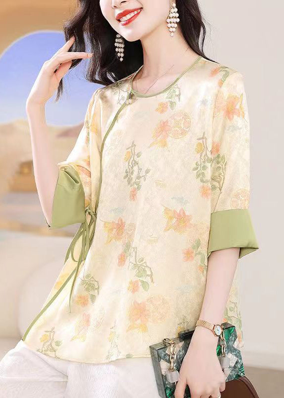 Beautifully Finished Top in a Timeless Design