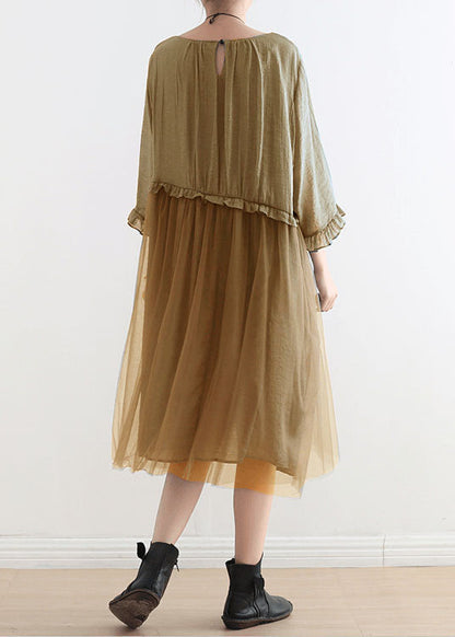 Well Tailored Dress with a Graceful Silhouette