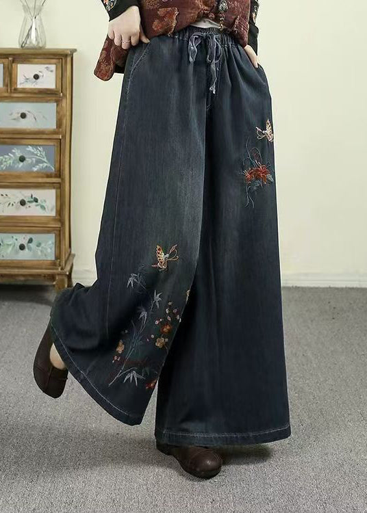 Classic Vintage Pants with a Flattering Fit