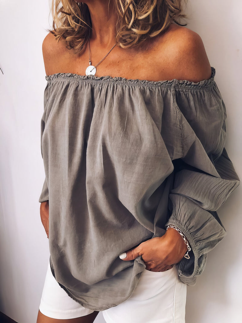 Effortlessly Elegant T-Shirt with a Timeless Design