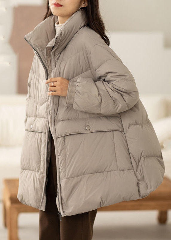 Effortlessly Elegant Coat with a Timeless Design