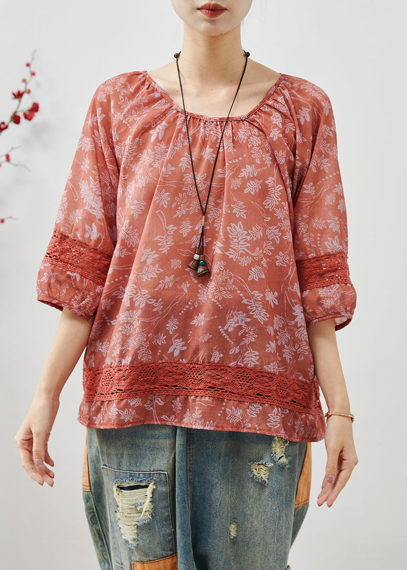 Classic Vintage Shirt with a Flattering Fit