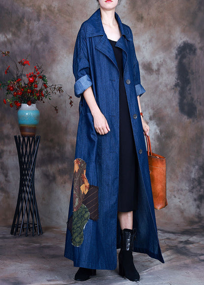 Classic Vintage Coat with a Flattering Fit