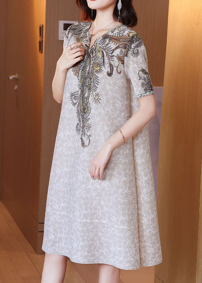Beautifully Crafted Dress in a Classic Style