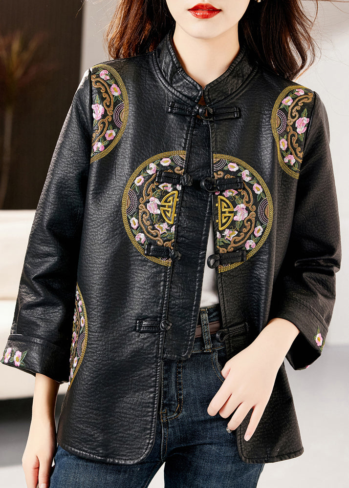 Elegantly Styled Jacket for Everyday Wear