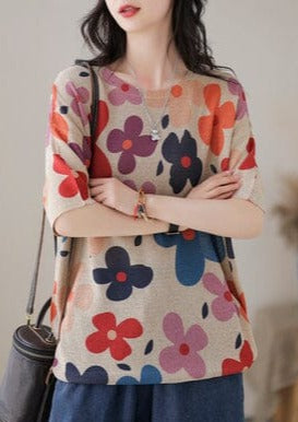 Well Tailored T-Shirt with a Graceful Silhouette