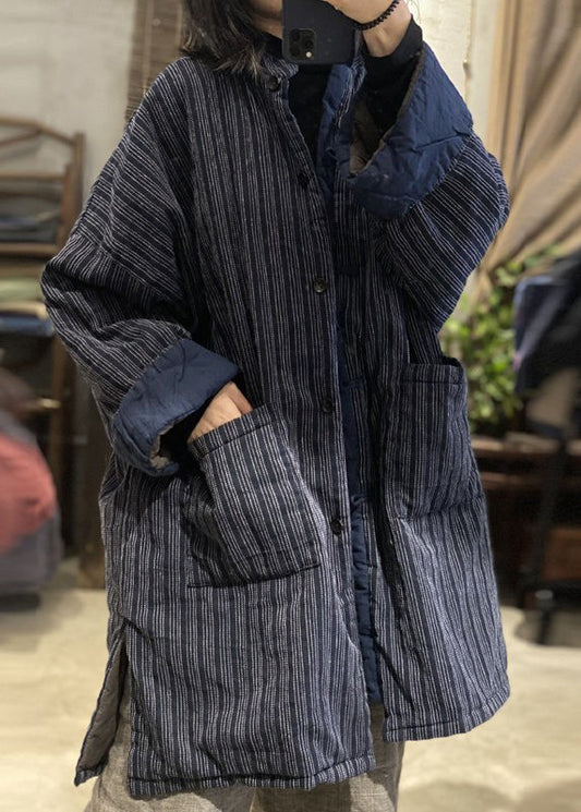 Effortlessly Elegant Coat with a Timeless Design