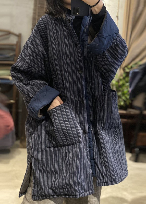 Effortlessly Elegant Coat with a Timeless Design
