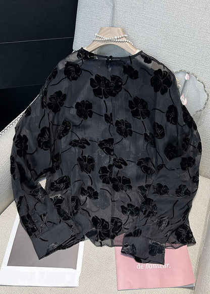 Beautifully Crafted Shirt in a Classic Style