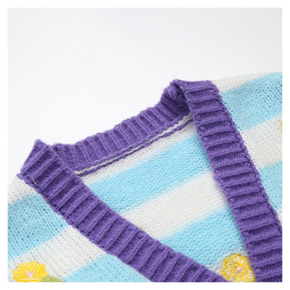 Beautifully Finished Cardigan in a Timeless Design