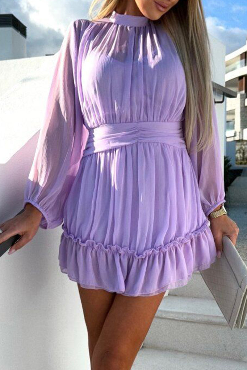 Effortlessly Elegant Dress with a Timeless Design