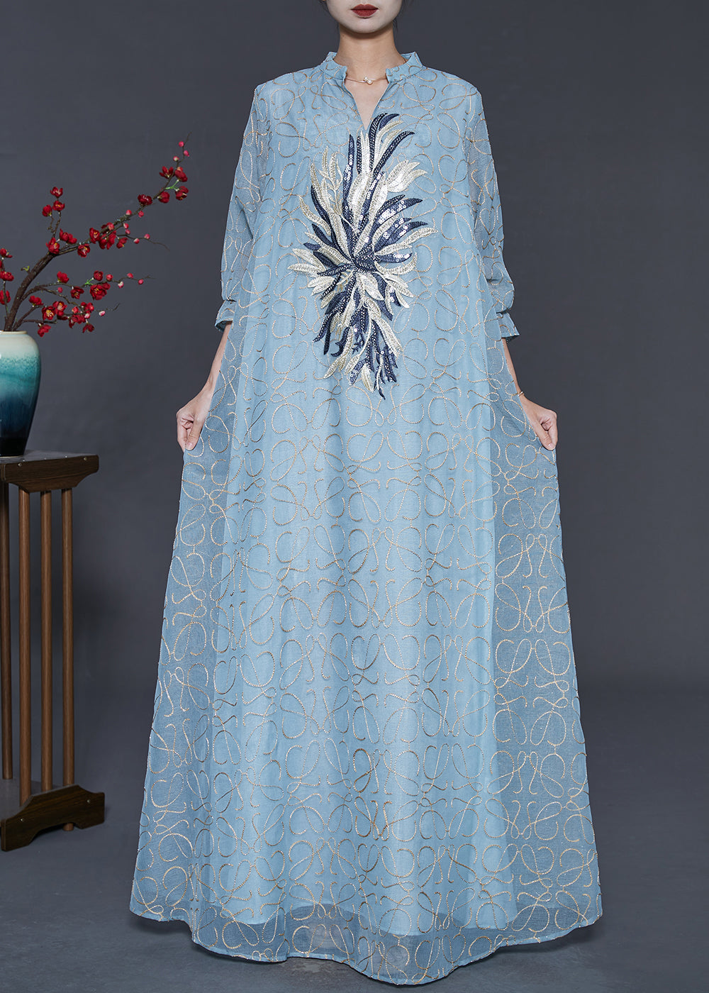 Sophisticated Dress with a Clean Classic Look