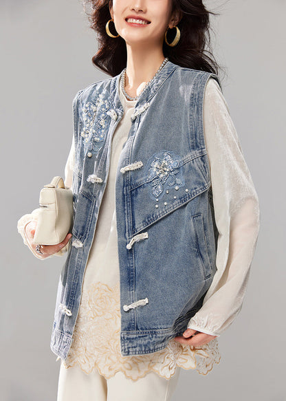 Elegantly Styled Coat for Everyday Wear