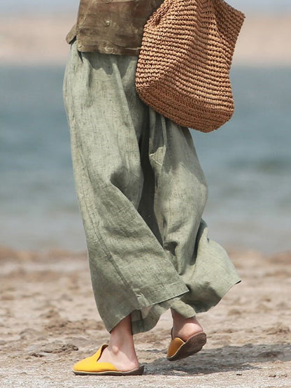 Well Tailored Pants with a Graceful Silhouette