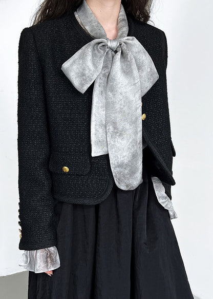 Well Tailored Coat with a Graceful Silhouette