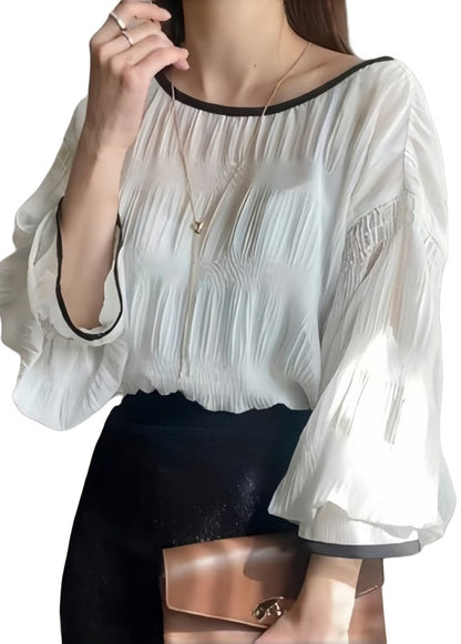 Classic Vintage Shirt with a Flattering Fit
