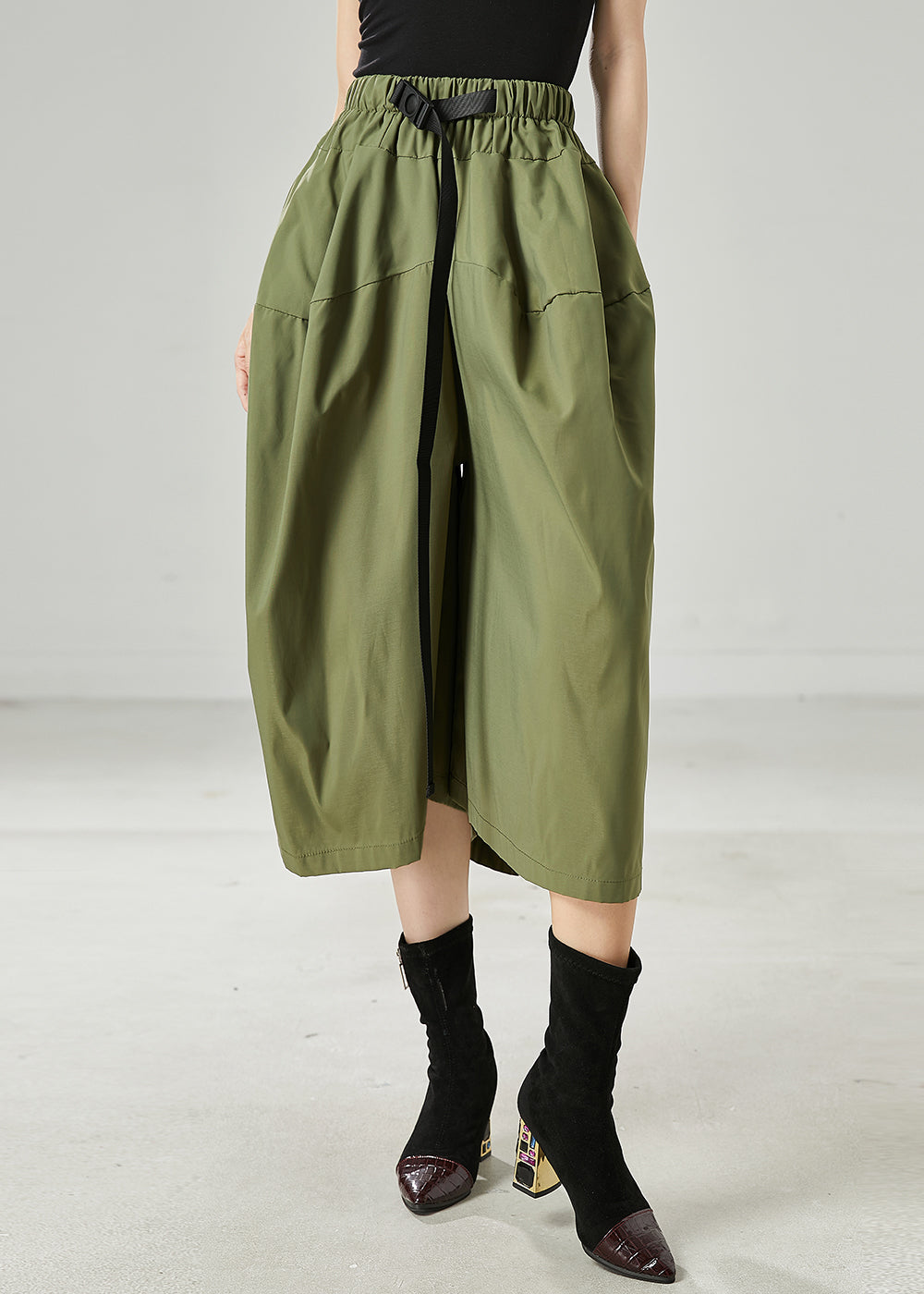 Polished Pants with an Effortless Classic Look