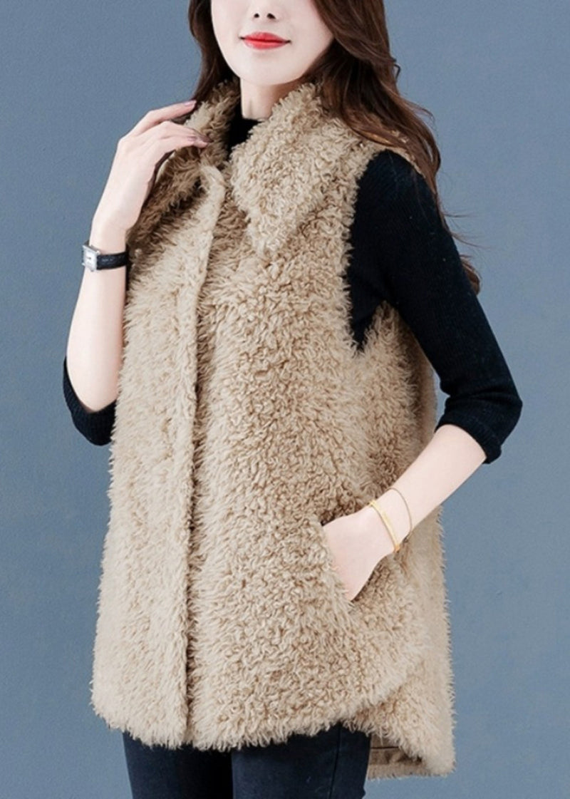 Polished Coat with an Effortless Classic Look