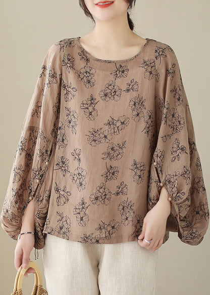 A Vintage Style Blouse with Delicate Timeless Details