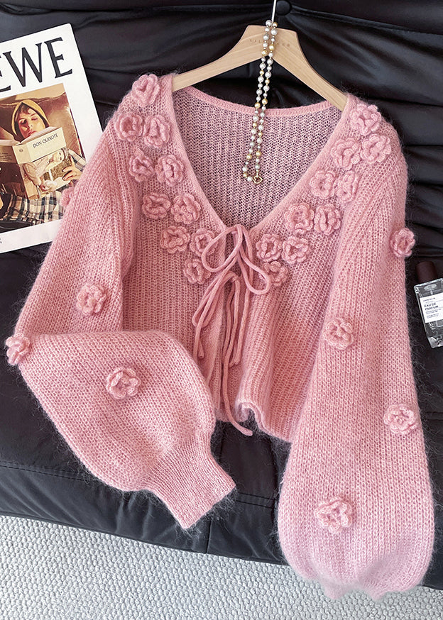 Well Tailored Cardigan with a Graceful Silhouette