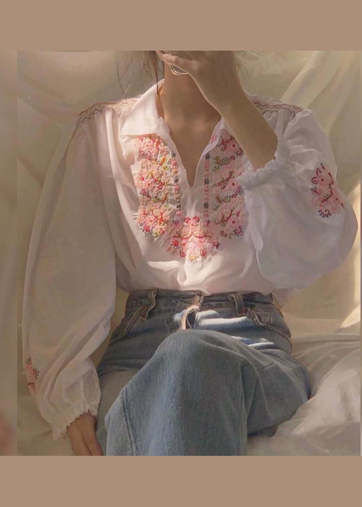 Well Tailored Shirt with a Graceful Silhouette