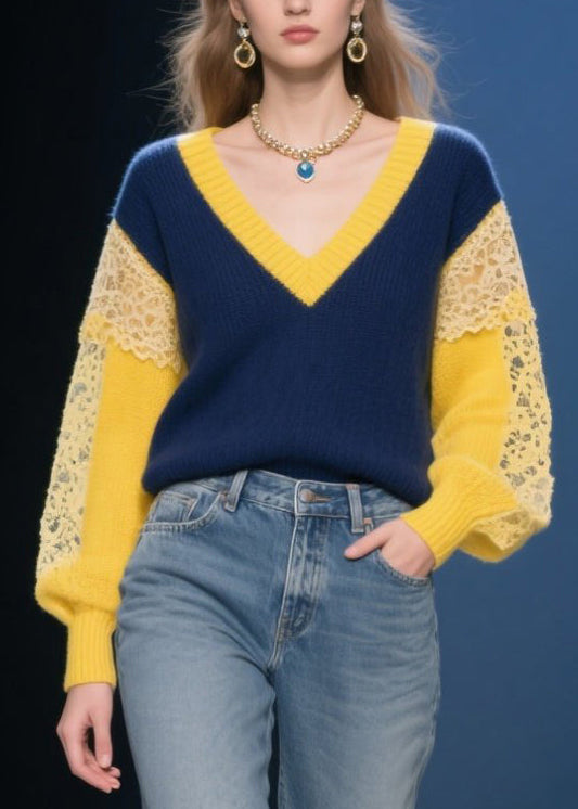 Classic Vintage Sweater with a Flattering Fit