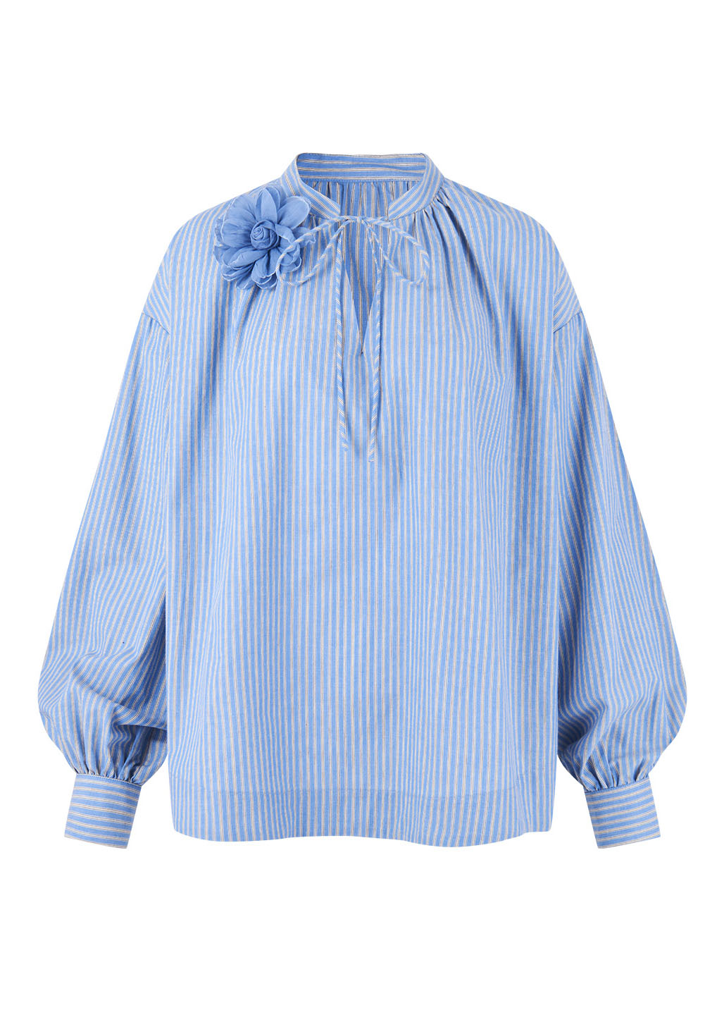 Gracefully Styled Shirt for Any Occasion