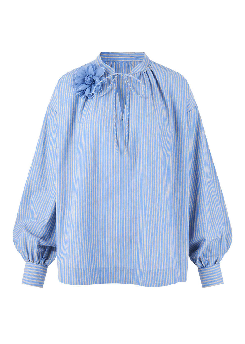 Gracefully Styled Shirt for Any Occasion