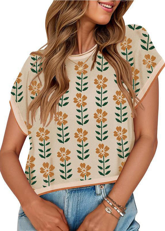Polished Top with an Effortless Classic Look
