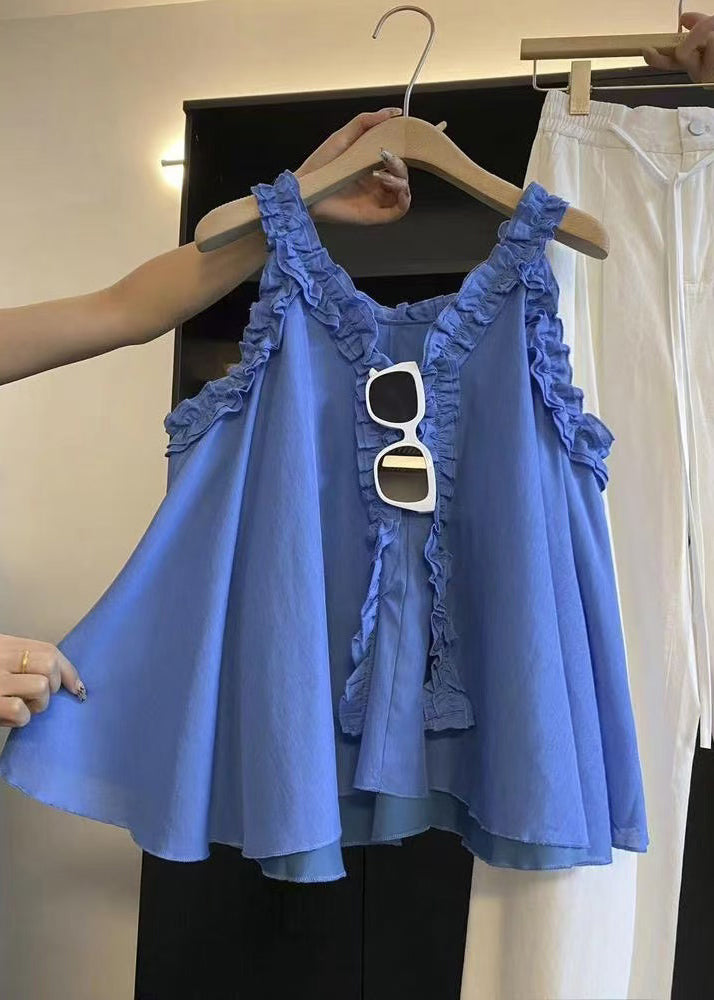 Beautifully Finished Blouse in a Timeless Design