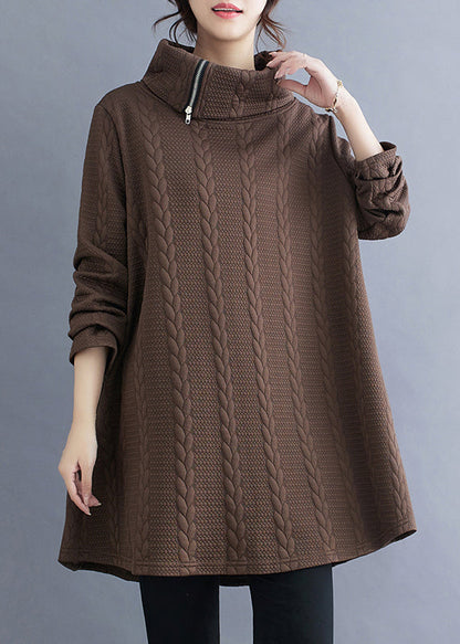 Polished Top with an Effortless Classic Look