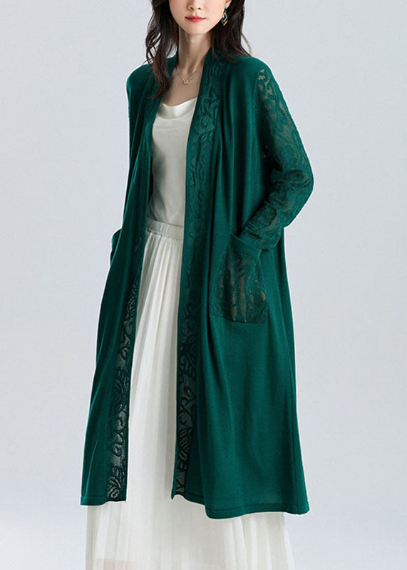Well Tailored Cardigan with a Graceful Silhouette