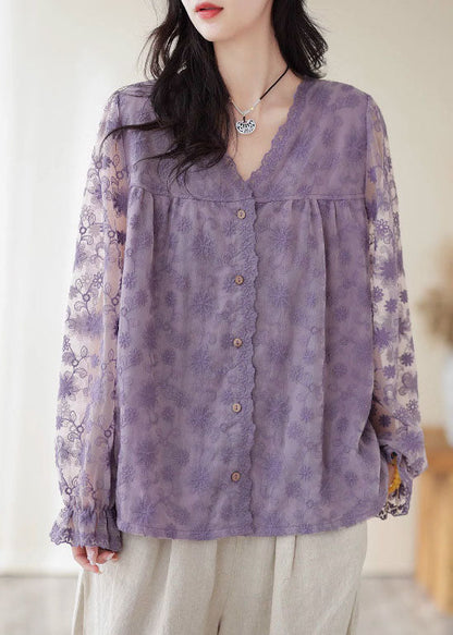 Effortlessly Elegant Top with a Timeless Design