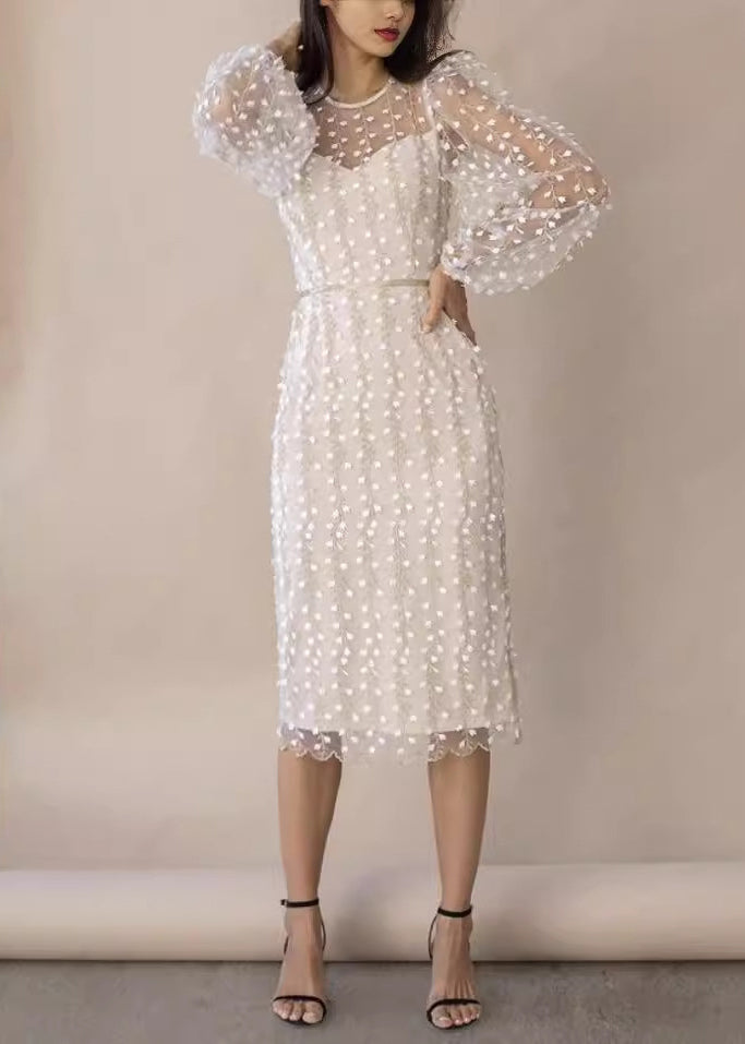 Classic Vintage Dress with a Flattering Fit