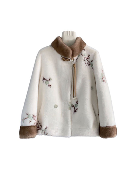 Classic Vintage Jacket with a Flattering Fit