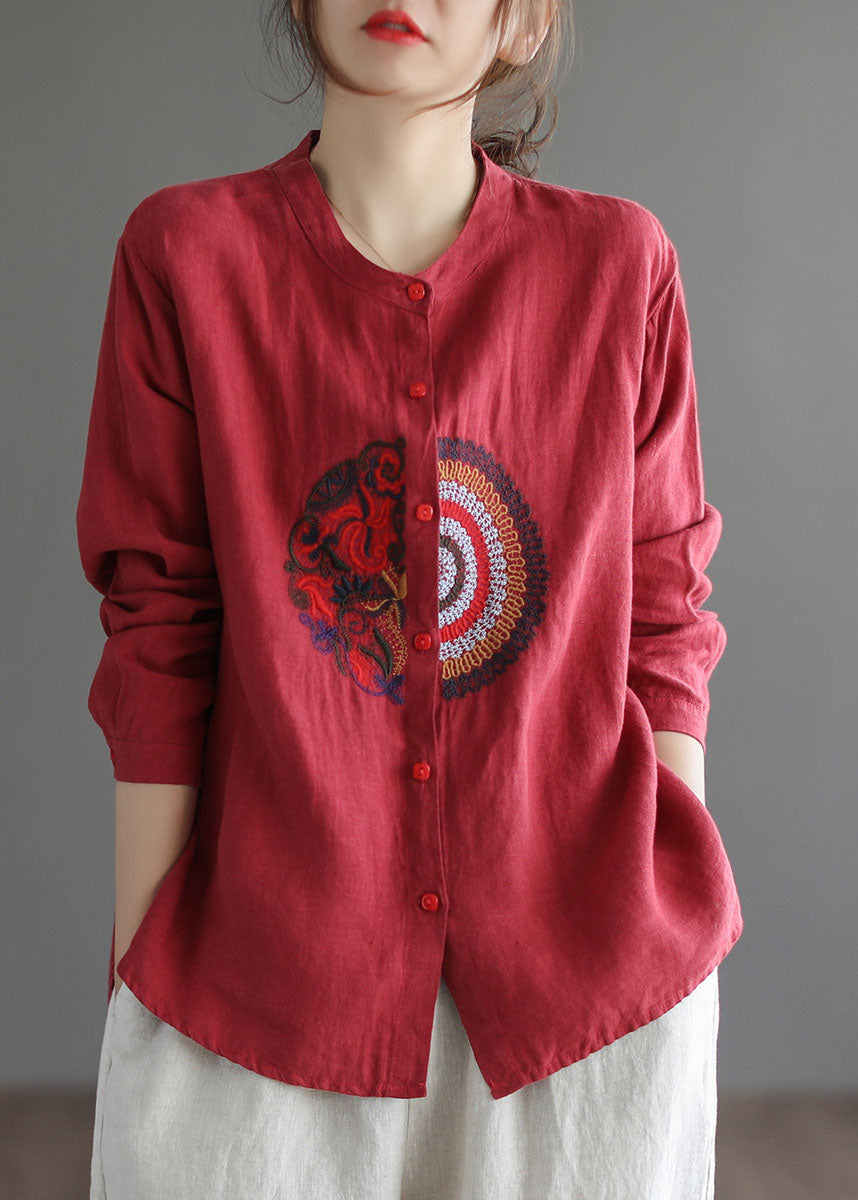 Well Tailored Blouse with a Graceful Silhouette