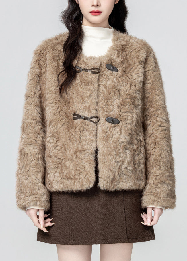 Sophisticated Coat with a Clean Classic Look