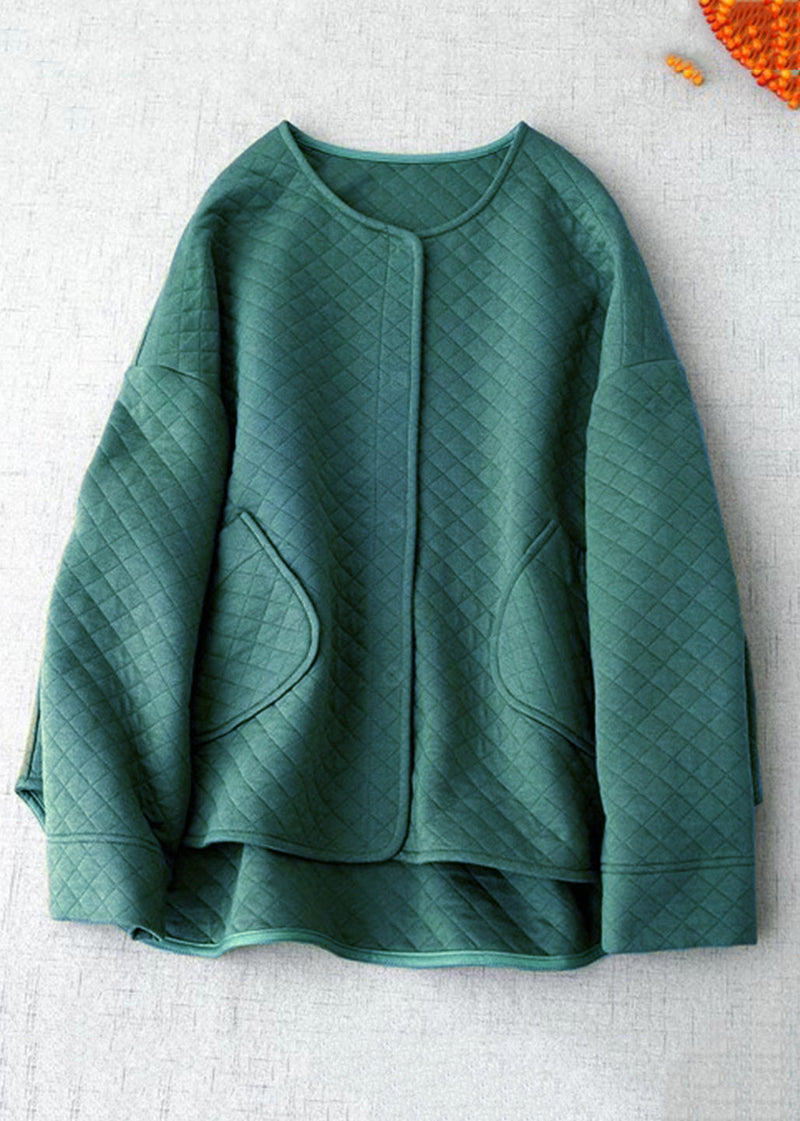 Beautifully Finished Coat in a Timeless Design