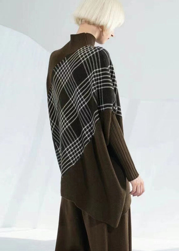 Gracefully Styled Top for Any Occasion