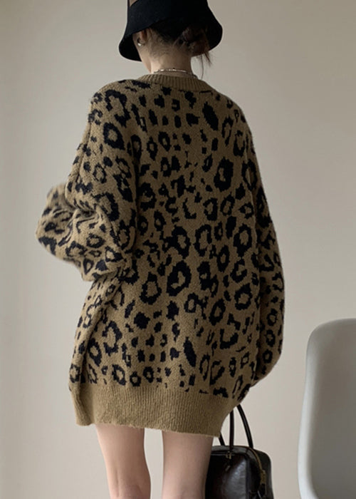 Polished Sweater with an Effortless Classic Look